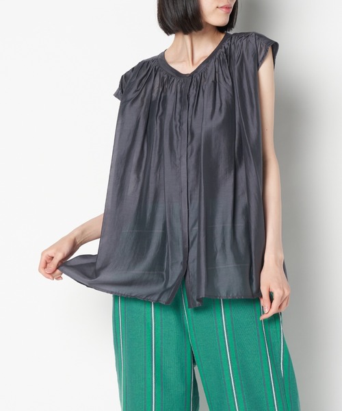 ライチ(ライチ)の「vingtrois/252-24207(シャツ/ブラウス・レディース・チャコールグレー/ピンク・FREE)」の1枚目の写真