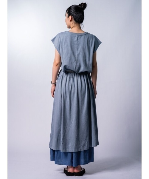 GAP（ギャップ）の「シンプル コットン クルーネック スリーブレス ワンピース（ワンピース・レディース・その他/グレー/ブラック・L/XXS/S/XS/XL/M）」の14枚目の写真