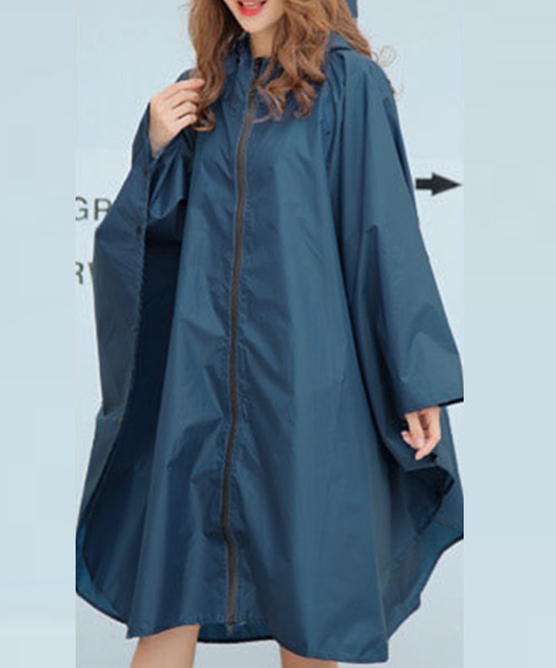男女兼用フード付きポンチョ風レインコート 収納袋 2点セット レインコート ポンチョ Day Closet デイ クローゼット のファッション通販 Zozotown