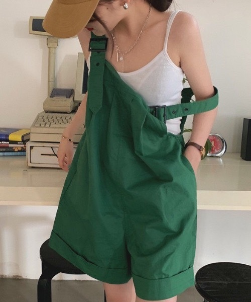 KOR（ケーオーアール）の「ミニ丈サロペット（サロペット/オーバーオール・レディース・ブラウン/グリーン・FREE）」の4枚目の写真
