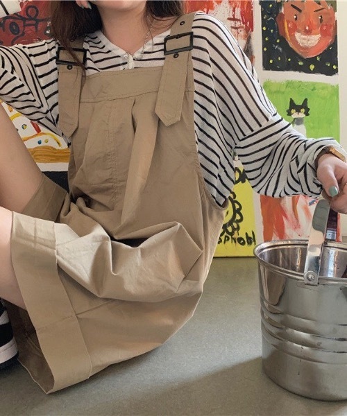 KOR（ケーオーアール）の「ミニ丈サロペット（サロペット/オーバーオール・レディース・ブラウン/グリーン・FREE）」の13枚目の写真