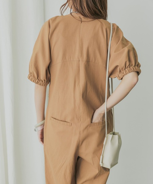 KBF+（ケービーエフプラス）の「KBF+　ラウンドフォルムオールインワン（サロペット/オーバーオール・レディース・キャメル/ライトベージュ・ONE）」の3枚目の写真