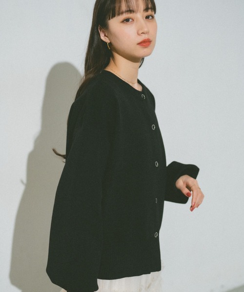 VANNIE U（ヴァニーユー）の「リングスナップニットブルゾン（カーディガン/ボレロ・レディース・ベージュ/レッド/イエロー/グリーン/アイボリー/ピンク/ライトパープル/ブラック・FREE）」の9枚目の写真