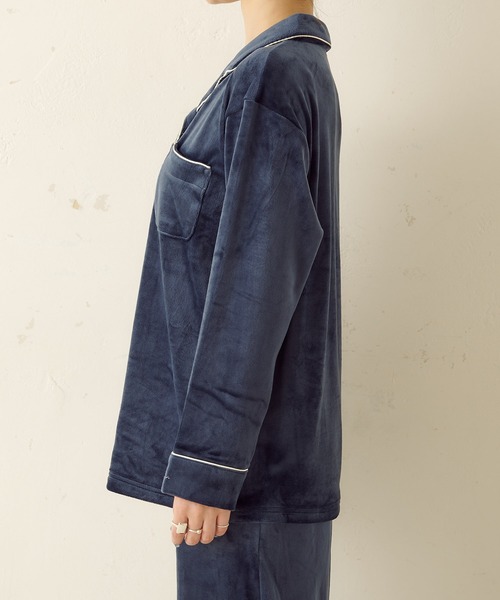 TERRITOIRE（テリトワール）の「LADIES "しあわせ"ベロアパジャマ　上下セット（ルームウェア/パジャマ・レディース・ネイビー/ブラウン/グレー/ピンク/アイボリー・MEDIUM/LARGE）」の15枚目の写真