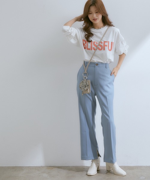 vis-`a-vis(ビサビ)の「【WEB限定】ゆったりサイズが今の気分。ビックサイズプリントロゴロングTシャツ(Tシャツ/カットソー・レディース・ホワイト/ブラック/ホワイト系その他・FREE)」の19枚目の写真