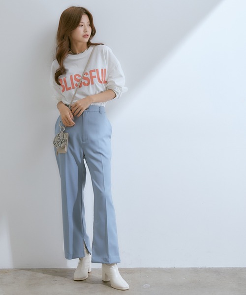 vis-`a-vis(ビサビ)の「【WEB限定】ゆったりサイズが今の気分。ビックサイズプリントロゴロングTシャツ(Tシャツ/カットソー・レディース・ホワイト/ブラック/ホワイト系その他・FREE)」の17枚目の写真