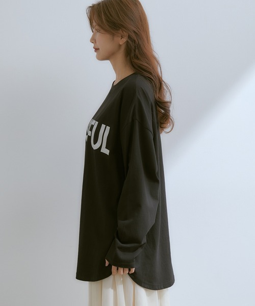 vis-`a-vis(ビサビ)の「【WEB限定】ゆったりサイズが今の気分。ビックサイズプリントロゴロングTシャツ(Tシャツ/カットソー・レディース・ホワイト/ブラック/ホワイト系その他・FREE)」の20枚目の写真