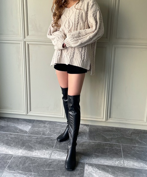 JUNOAH(ジュノア)の「ニーハイロングブーツ(ブーツ・レディース・ブラック/ベージュ系その他・40/38/39/36/37)」の4枚目の写真