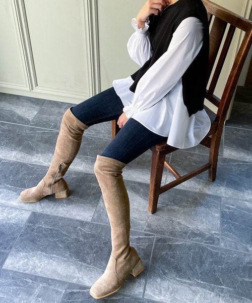 JUNOAH(ジュノア)の「ニーハイロングブーツ(ブーツ・レディース・ブラック/ベージュ系その他・40/38/39/36/37)」の8枚目の写真