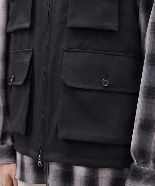 PUBLIC TOKYO（パブリックトウキョウ）の「ポリカルゼベスト（ベスト・メンズ・ブラック/ベージュ・1/2）」の17枚目の写真