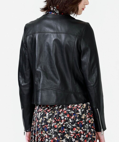 LOVELESS（ラブレス）の「ブラックレザーノーカラーライダース（ライダースジャケット・レディース・ブラック・38/36/34）」の2枚目の写真