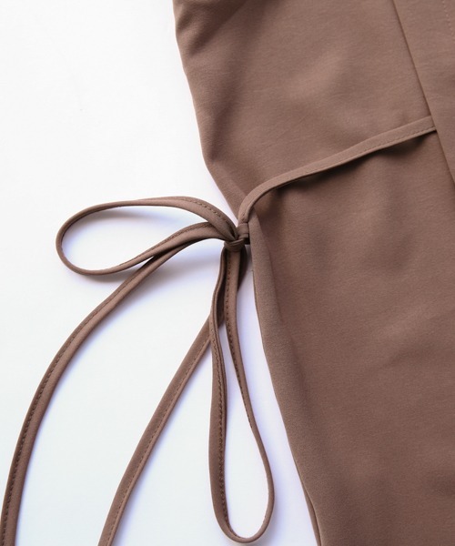 La-gemme(ラジェム)の「レイヤードブラウス(シャツ/ブラウス・レディース・ブラック/ブラウン/ベージュ/ホワイト/グリーン・フリー)」の20枚目の写真