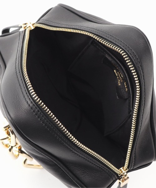 CHRISTIAN VILLA（クリスチャンヴィラ）の「CHRISTIAN VILLA チェーンハンドルミニBAG（ショルダーバッグ・レディース・ブラック/アイボリー・FREE）」の5枚目の写真