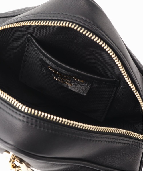 CHRISTIAN VILLA（クリスチャンヴィラ）の「CHRISTIAN VILLA チェーンハンドルミニBAG（ショルダーバッグ・レディース・ブラック/アイボリー・FREE）」の15枚目の写真