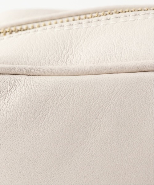 CHRISTIAN VILLA（クリスチャンヴィラ）の「CHRISTIAN VILLA チェーンハンドルミニBAG（ショルダーバッグ・レディース・ブラック/アイボリー・FREE）」の12枚目の写真