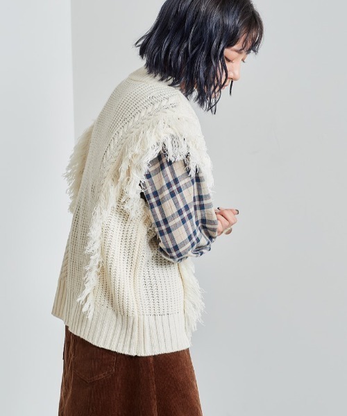 cepo（セポ）の「フリンジニットベスト（ベスト・レディース・ブラック/オフホワイト/カーキ/グレー・M）」の16枚目の写真