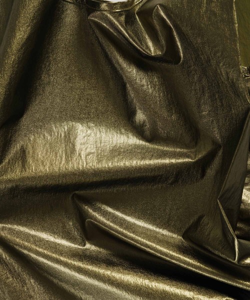 BAGGU(バグー)の「STANDARD BAGGU 410.メタリック ブラス(エコバッグ/サブバッグ・レディース・アンティークゴールド・FREE)」の6枚目の写真