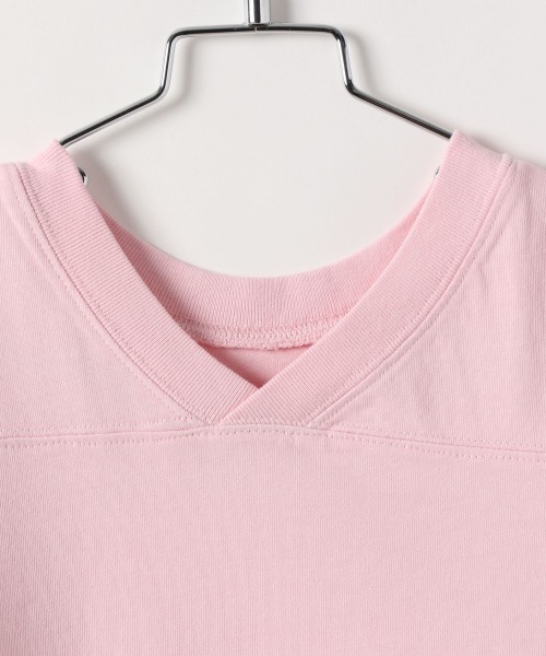 JEANASIS（ジーナシス）の「【KIDS】フットボールキリカエBIGロンT/254775（Tシャツ/カットソー・キッズ・ホワイト/ブラック/ピンク・120/140）」の12枚目の写真