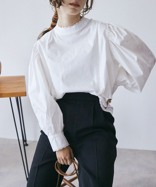 toucher du brise（トゥシェドブリーズ）の「【お出掛けやフォーマルにも】ボリュームリーブ長袖コットンブラウス（シャツ/ブラウス・レディース・ブラック/オフホワイト・M）」の11枚目の写真