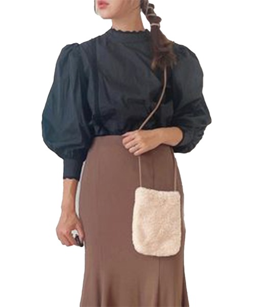 toucher du brise（トゥシェドブリーズ）の「【お出掛けやフォーマルにも】ボリュームリーブ長袖コットンブラウス（シャツ/ブラウス・レディース・ブラック/オフホワイト・M）」の18枚目の写真