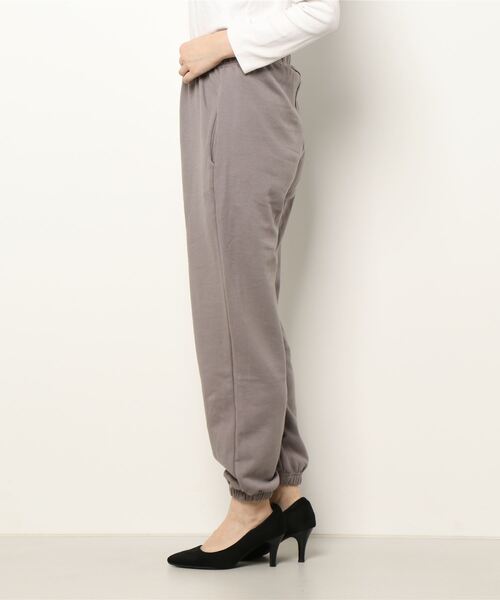 ANAP（アナップ）の「【オンライン限定アイテム】裏毛ジョガーパンツ（スウェットパンツ・レディース・ブラック/ブラウン/カーキ/オレンジ/グレイッシュベージュ・FREE）」の7枚目の写真