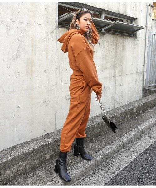 ANAP（アナップ）の「【オンライン限定アイテム】裏毛ジョガーパンツ（スウェットパンツ・レディース・ブラック/ブラウン/カーキ/オレンジ/グレイッシュベージュ・FREE）」の16枚目の写真