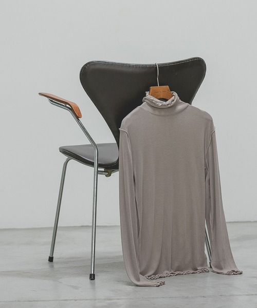 A part by(アパートバイ)の「RyPoメロータートル 257088(Tシャツ/カットソー・レディース・アイボリー/ブラック/グレー系その他2/ライトベージュ/ライトブルー/オフホワイト/マスタード/ホワイト系その他6・FREE)」の6枚目の写真