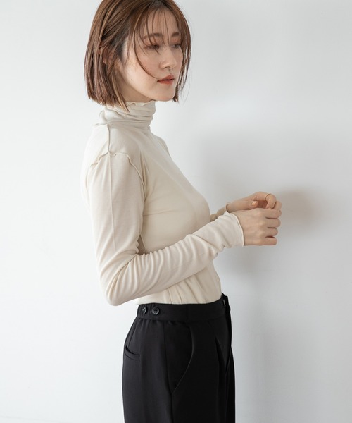 A part by(アパートバイ)の「RyPoメロータートル 257088(Tシャツ/カットソー・レディース・アイボリー/ブラック/グレー系その他2/ライトベージュ/ライトブルー/オフホワイト/マスタード/ホワイト系その他6・FREE)」の9枚目の写真