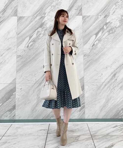 index（インデックス）の「◆Deodra Freshトレンチコート【WEB限定サイズ】（トレンチコート・レディース・ライトグレー/ネイビー/ベージュ系8/ベージュ・42/40/38/36）」の21枚目の写真