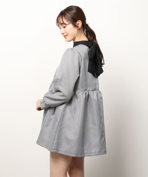 WEGO(ウィゴー)の「WEGO/バックリボン千鳥ワンピース(ワンピース・レディース・その他1・FREE)」の2枚目の写真
