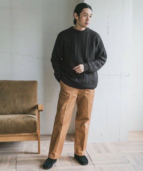 URBAN RESEARCH DOORS（アーバンリサーチドアーズ）の「アラン編みクルーネックニット（ニット/セーター・メンズ・チャコールグレー/オフホワイト/ナチュラル/ブルー系その他・40/38）」の19枚目の写真