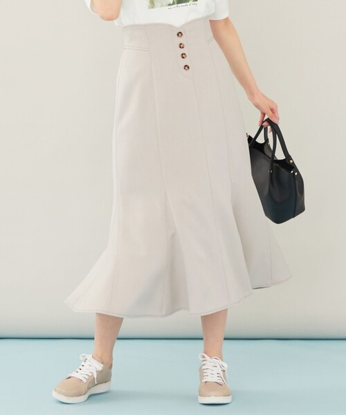 ANY SIS(エニィスィス)の「【美人百花9月号掲載】レディモードデニム スカート(デニムスカート・レディース・ベージュ系/ネイビー系・2/1/3)」の2枚目の写真