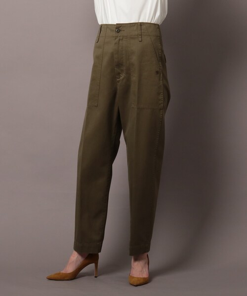 DRESSTERIOR（ドレステリア）の「◆【VERY7月号掲載】ベイカーパンツ（その他パンツ・レディース・カーキ/ライトベージュ・40/38/36/34）」の2枚目の写真