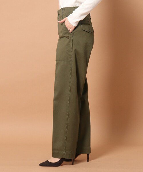 DRESSTERIOR（ドレステリア）の「◆【VERY7月号掲載】ベイカーパンツ（その他パンツ・レディース・カーキ/ライトベージュ・40/38/36/34）」の5枚目の写真