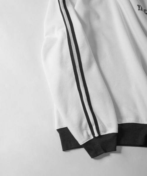 極美品★フレームワーク YALE/BIG-TEEスウェット ホワイト FRAMeWORK（フレームワーク）の「YALE/BIG-TEEスウェット（Tシャツ