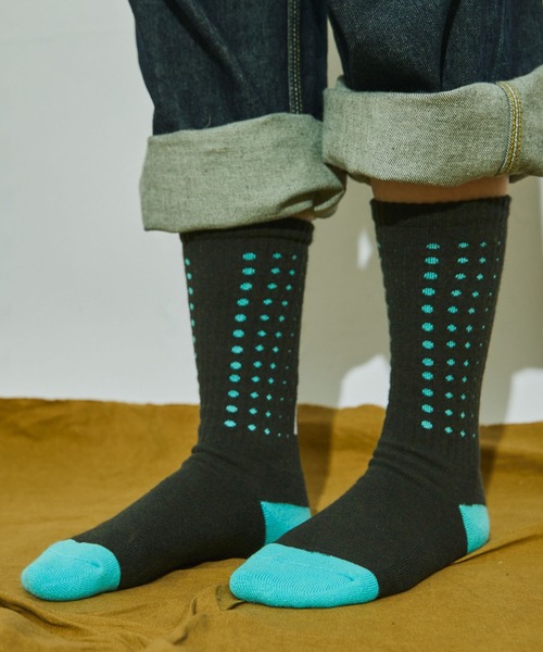 AlexanderLeeChang(アレキサンダーリーチャン)の「AlexanderLeeChang/アレキサンダーリーチャン ELECT SOCKS 靴下 ロゴ リブソックス(ソックス/靴下・メンズ・ホワイト/ブラック/レモンイエロー・ONE SIZE)」の16枚目の写真