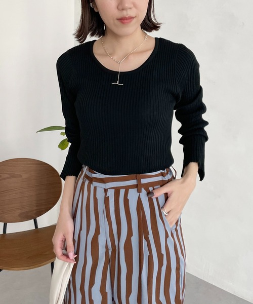 CAPRICIEUX LE'MAGE（カプリシューレマージュ）の「スリットスリーブリブプルオーバー（ニット/セーター・レディース・ブラック/グレー/アイボリー・FREE）」の18枚目の写真