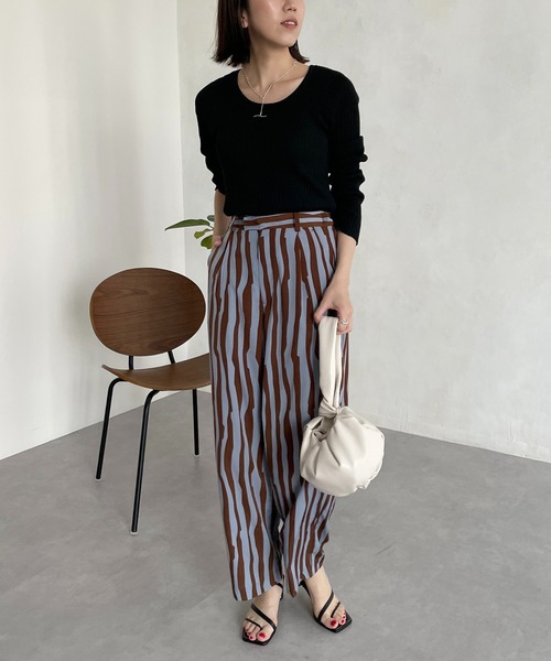 CAPRICIEUX LE'MAGE（カプリシューレマージュ）の「スリットスリーブリブプルオーバー（ニット/セーター・レディース・ブラック/グレー/アイボリー・FREE）」の14枚目の写真