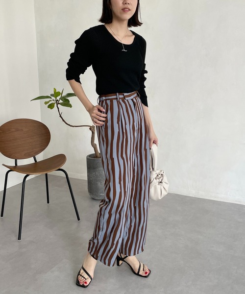 CAPRICIEUX LE'MAGE（カプリシューレマージュ）の「スリットスリーブリブプルオーバー（ニット/セーター・レディース・ブラック/グレー/アイボリー・FREE）」の10枚目の写真