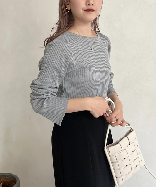 CAPRICIEUX LE'MAGE（カプリシューレマージュ）の「スリットスリーブリブプルオーバー（ニット/セーター・レディース・ブラック/グレー/アイボリー・FREE）」の19枚目の写真
