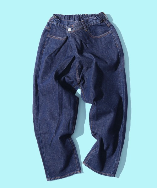 F.O.U(エフオーユー)の「F.O.U/エフオーユー ラップデニム テーパードデニム(デニムパンツ・キッズ・ブルー/キナリ/インディゴブルー・140)」の1枚目の写真