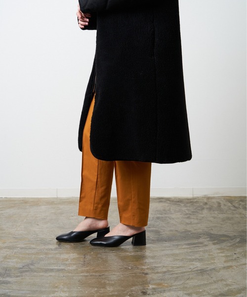 HERENCIA(ヘレンチア)の「ボア × キルティング ドッキング ノーカラー コート(ノーカラーコート・レディース・ブラック/ベージュ系その他/オフホワイト/モカ・MEDIUM)」の16枚目の写真