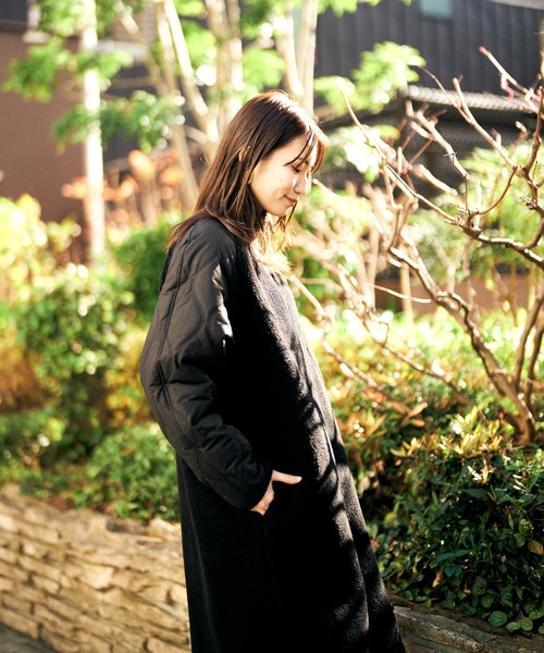 HERENCIA(ヘレンチア)の「ボア × キルティング ドッキング ノーカラー コート(ノーカラーコート・レディース・ブラック/ベージュ系その他/オフホワイト/モカ・MEDIUM)」の11枚目の写真