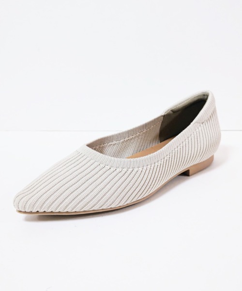 Noubel Voug Relax(ヌーベルヴォーグリラックス)の「ポインテッドトゥ ローヒール ニット パンプス(パンプス・レディース・ブラック/ベージュ/アイボリー/マスタード・S/M/L/LL)」の13枚目の写真