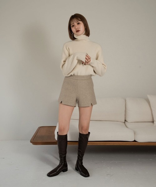 Amiur（エミレ）の「high neck rib knit（ニット/セーター・レディース・グリーン/ベージュ/アイボリー・FREE）」の6枚目の写真