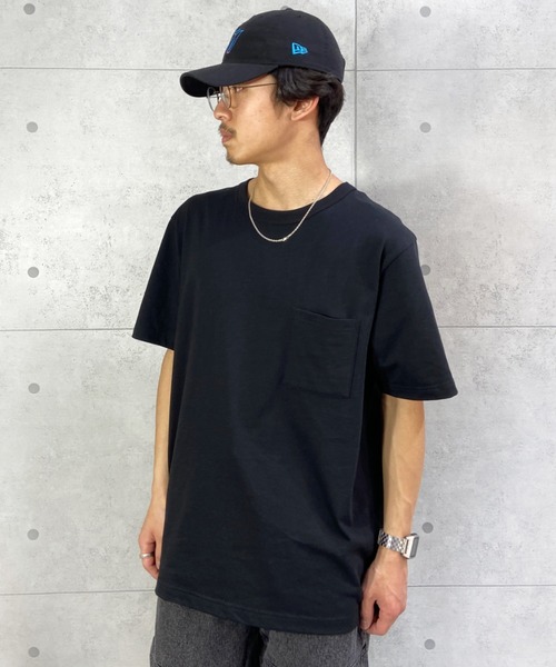 HANES(ヘインズ)の「HANES/ヘインズ ビッグシルエット ポケットTシャツ SST/Tシャツ HM1-V102(Tシャツ/カットソー・メンズ・ベージュ/ブラック・L/XL/M)」の4枚目の写真