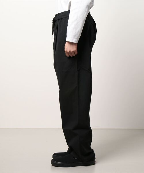 LiSS(リス)の「ナイロンストレッチ ルーズシルエット イージーパンツ(その他パンツ・メンズ・ブラック/カーキ/チャコール・M/L)」の16枚目の写真