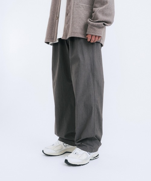 LiSS(リス)の「ナイロンストレッチ ルーズシルエット イージーパンツ(その他パンツ・メンズ・ブラック/カーキ/チャコール・M/L)」の13枚目の写真