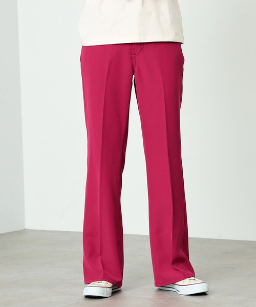 SOMETHING(サムシング)の「SOMETHING/サムシング センタープレスハイウエストフレアトラウザーパンツ【ウォッシャブル】(その他パンツ・レディース・ブラック/ブラウン/ピンク/ブルーグリーン/アイボリー/イエロー/ブラウン系その他/ピンク系その他/グリーン/レッド/ベージュ系その他・SMALL/MEDIUM/X-SMALL)」の9枚目の写真