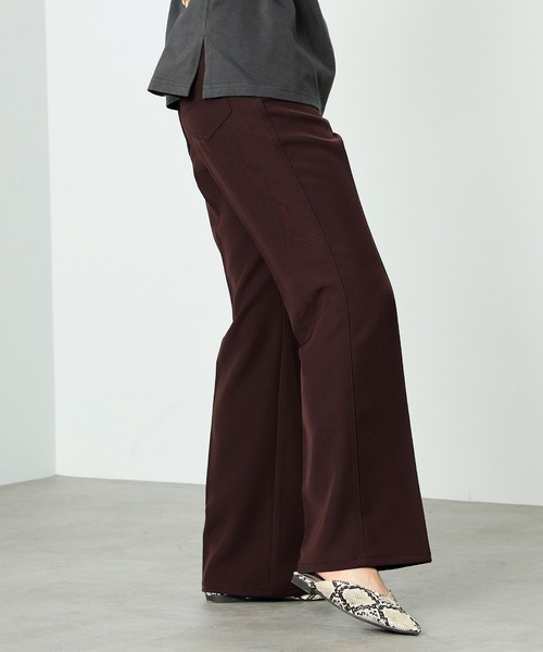 SOMETHING(サムシング)の「SOMETHING/サムシング センタープレスハイウエストフレアトラウザーパンツ【ウォッシャブル】(その他パンツ・レディース・ブラック/ブラウン/ピンク/ブルーグリーン/アイボリー/イエロー/ブラウン系その他/ピンク系その他/グリーン/レッド/ベージュ系その他・SMALL/MEDIUM/X-SMALL)」の14枚目の写真